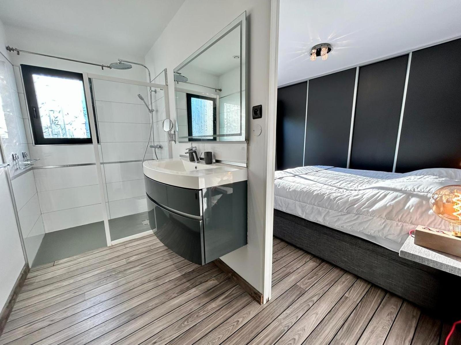 Maison Moderne Au Calme Avec Billard, Jacuzzi, Bain A Remous, Piscine, Babyfoot Labastide-du-Temple Luaran gambar
