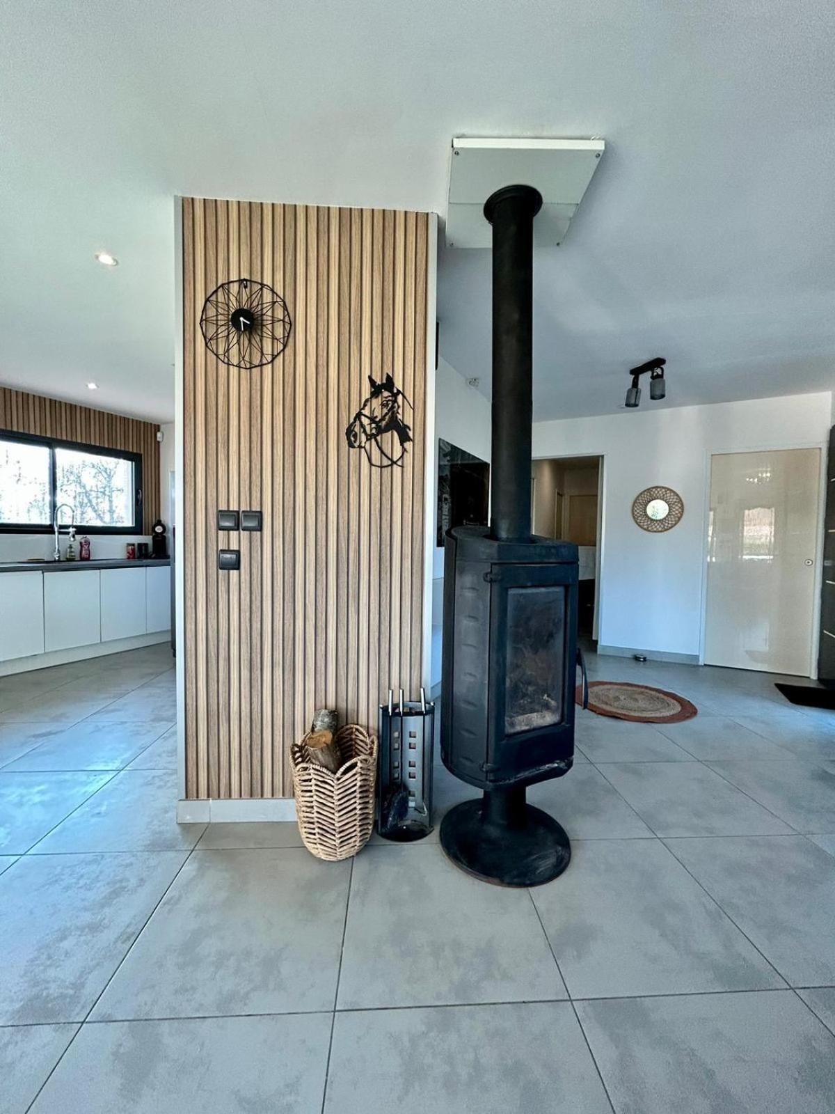 Maison Moderne Au Calme Avec Billard, Jacuzzi, Bain A Remous, Piscine, Babyfoot Labastide-du-Temple Luaran gambar
