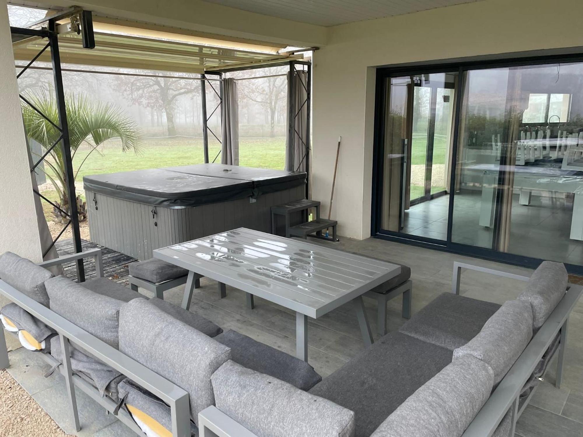 Maison Moderne Au Calme Avec Billard, Jacuzzi, Bain A Remous, Piscine, Babyfoot Labastide-du-Temple Luaran gambar