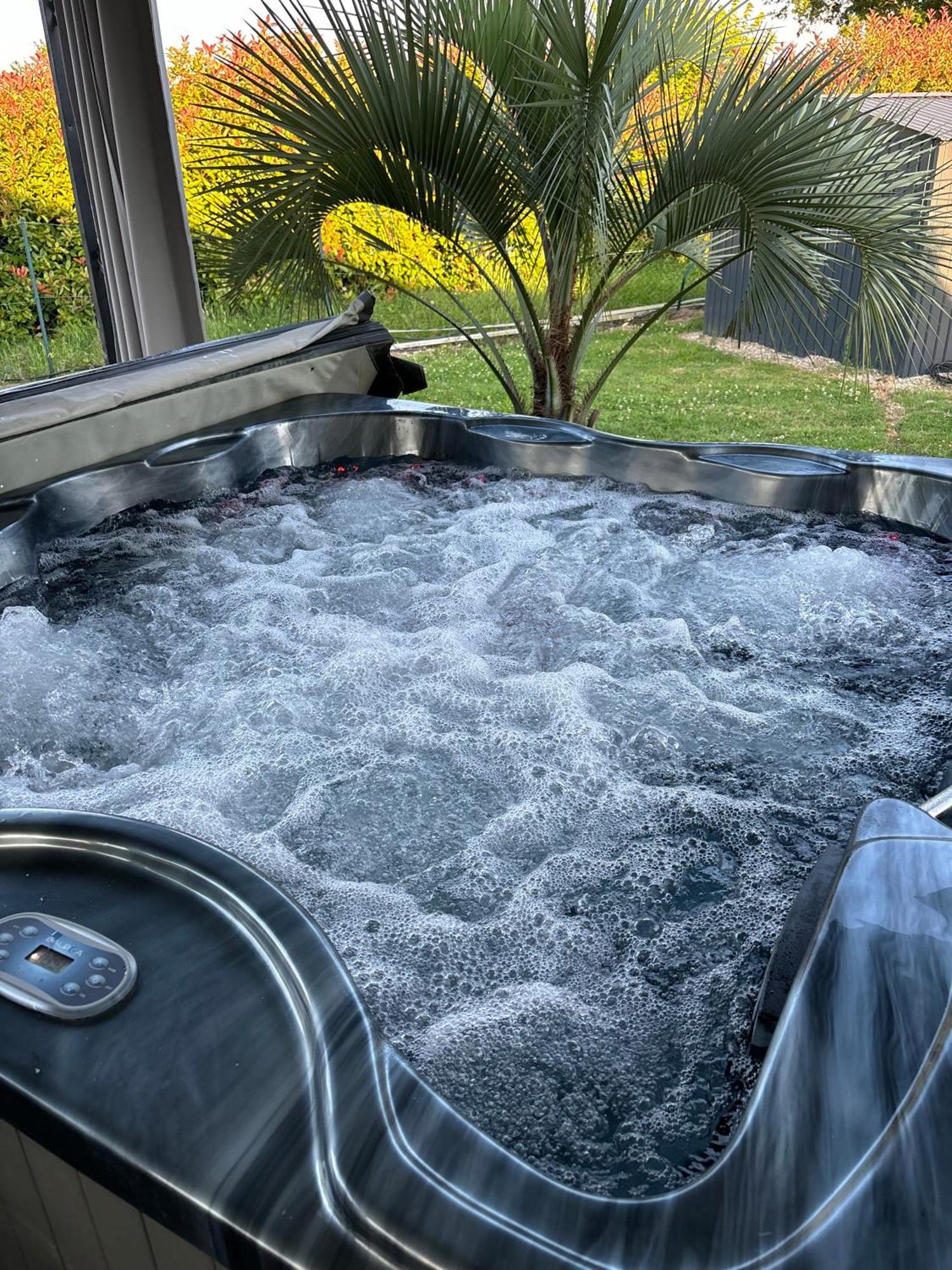 Maison Moderne Au Calme Avec Billard, Jacuzzi, Bain A Remous, Piscine, Babyfoot Labastide-du-Temple Luaran gambar